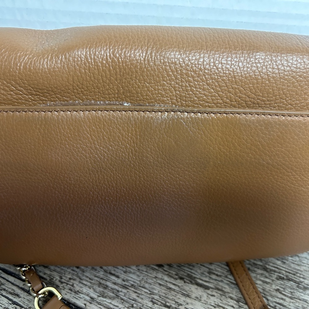 Tory Burch - Picture 5 of 6